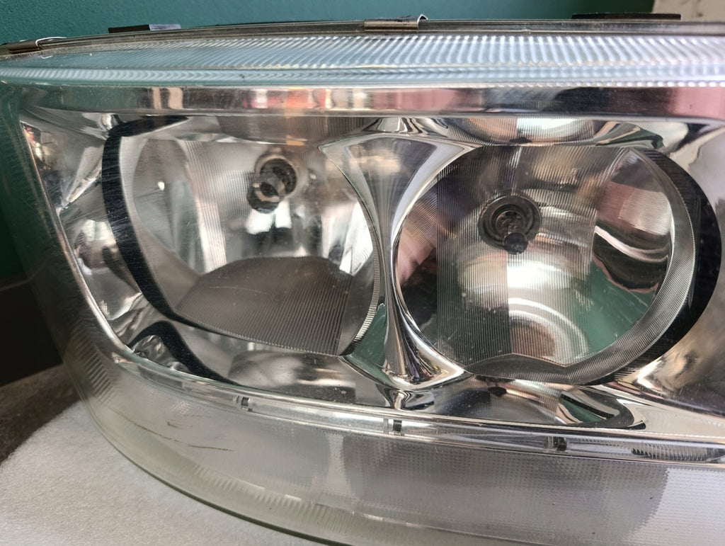 Frontscheinwerfer Man 8125101-6684 Rechts Scheinwerfer Headlight SCH4998207409jk