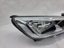 Laden Sie das Bild in den Galerie-Viewer, Frontscheinwerfer Ford Focus 7B13W029AE Rechts Scheinwerfer Headlight SCH2357423664df