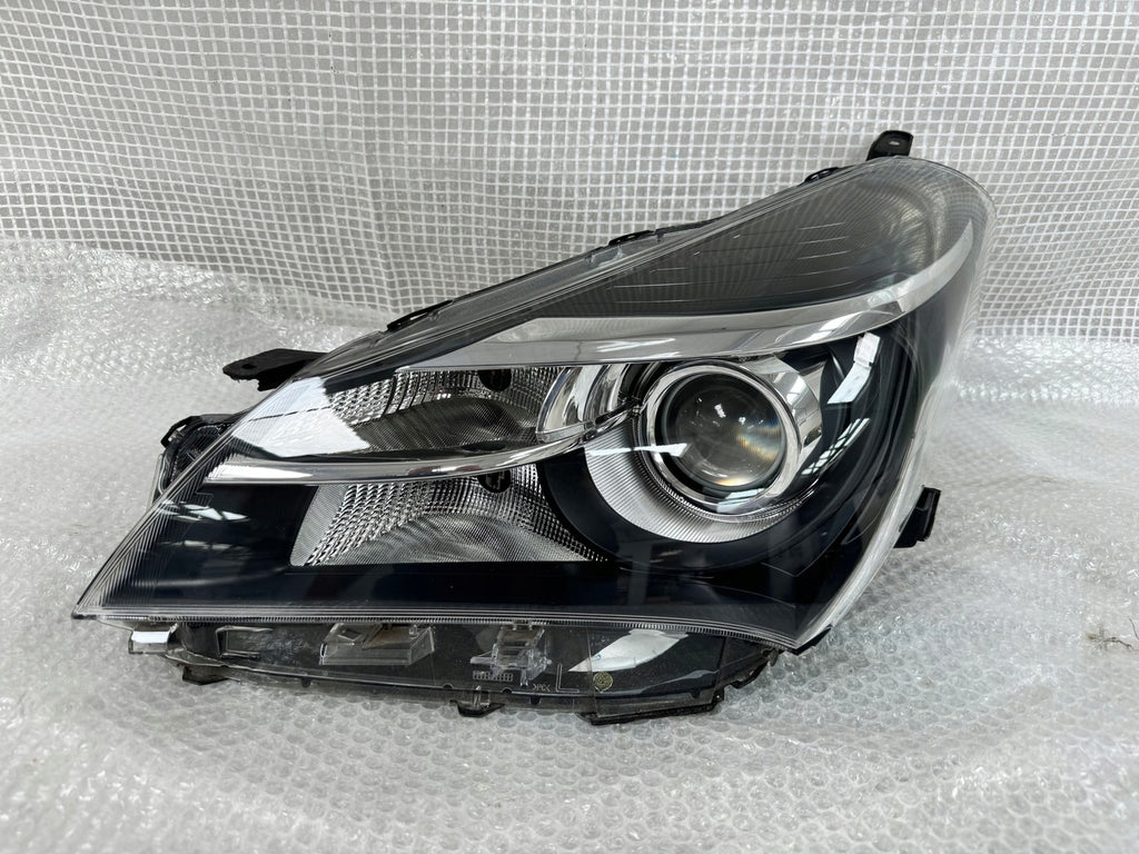 Frontscheinwerfer Toyota Yaris Links Scheinwerfer Headlight