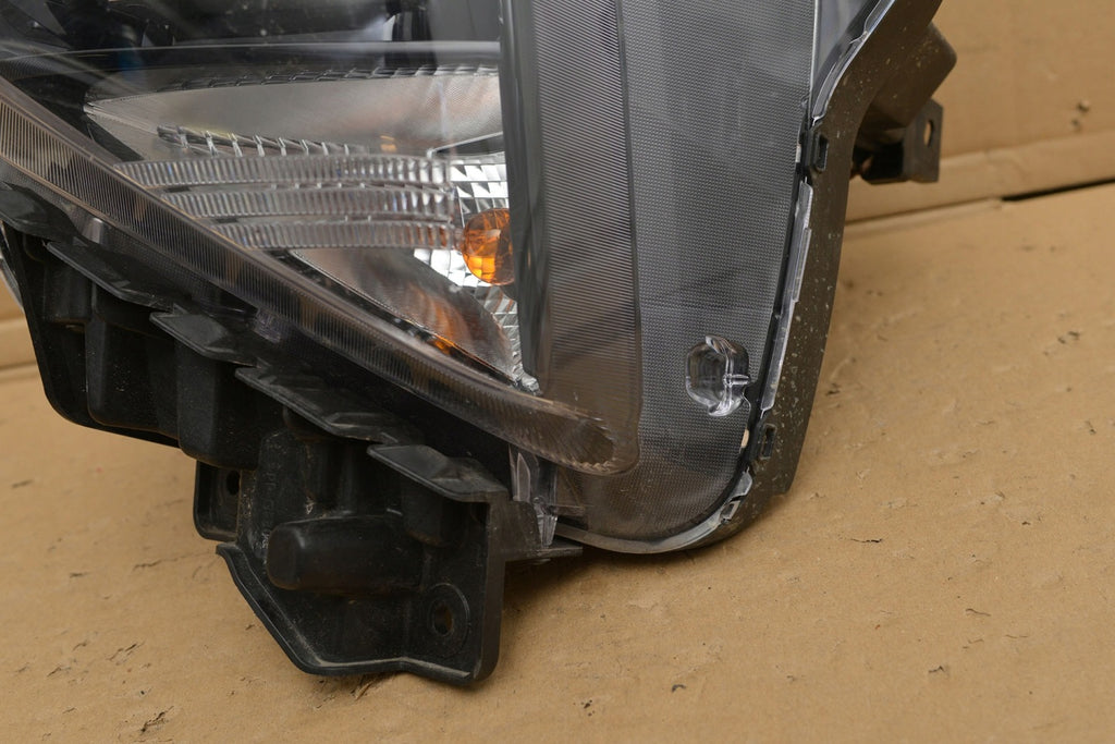 Frontscheinwerfer Hyundai Tucson Nx4e 92101N7000 Links Scheinwerfer Headlight SCH3246574610rj