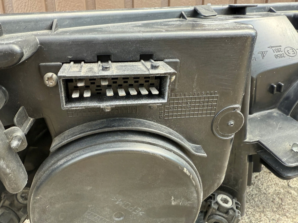 Frontscheinwerfer Citroën Ds4 9687895980 9687896280 Xenon Ein Satz Headlight SCH4802366145hc