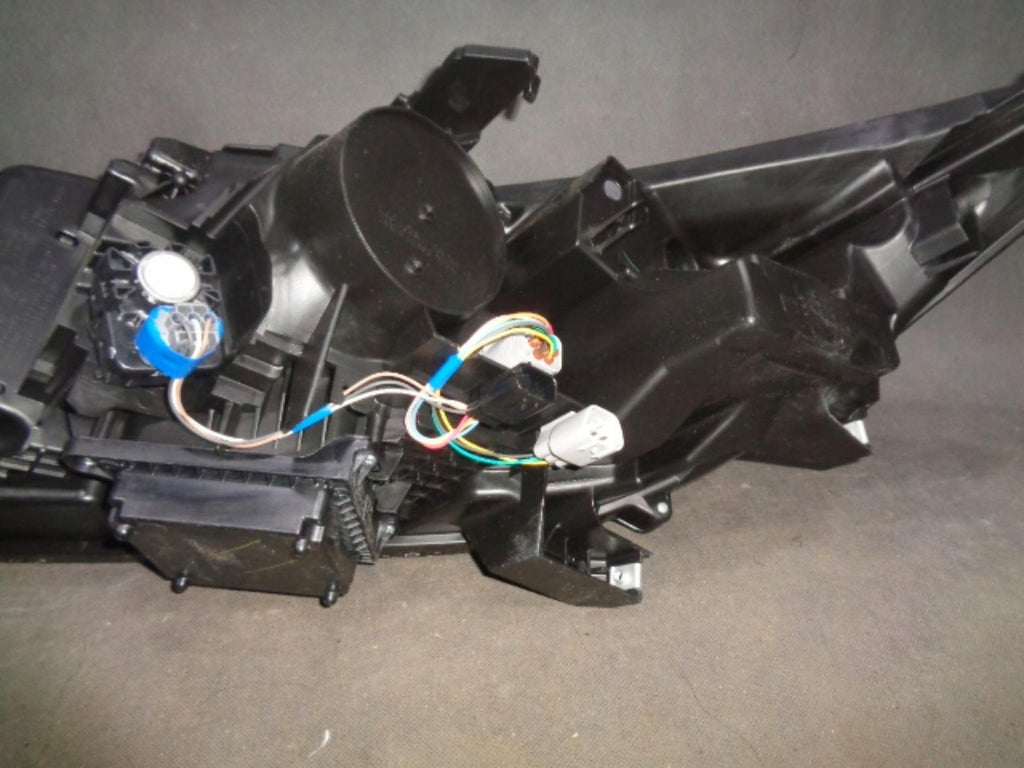 Frontscheinwerfer Mitsubishi Eclipse Cross I 8301D072 LED Rechts Headlight SCH4278630712zm
