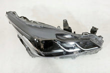 Laden Sie das Bild in den Galerie-Viewer, Frontscheinwerfer Toyota Corolla 81110-02T31-00 Rechts Scheinwerfer Headlight SCH6081180063ao