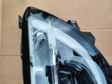 Laden Sie das Bild in den Galerie-Viewer, Frontscheinwerfer Renault 260606399R LED Links Scheinwerfer Headlight SCH6839881981ll
