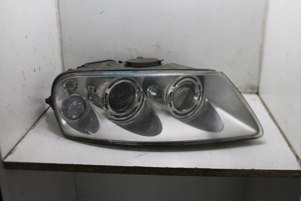 Frontscheinwerfer Porsche Touareg 89307861 Xenon Rechts Scheinwerfer Headlight SCH7922020138tz