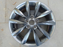 Laden Sie das Bild in den Galerie-Viewer, 1x Alufelge 16 Zoll 7.0" 5x100 46ET Glanz Graphit 5JA601025AE Skoda Fabia I FEL3052866239pv