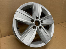 Load image into Gallery viewer, 1x Alufelge 16 Zoll 7.0&quot; 5x112 42ET Glanz Silber 2K5601025Q VW Caddy Rim Wheel