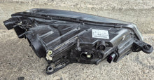 Laden Sie das Bild in den Galerie-Viewer, Frontscheinwerfer Skoda Superb III 3V1941015A Xenon Links Scheinwerfer Headlight