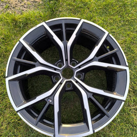 1x Alufelge 19 Zoll 8.0