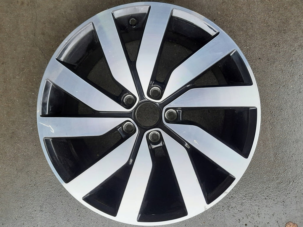 1x Alufelge 18 Zoll 7.5" 5x112 51ET Glanz Schwarz 5G0601025AL VW Golf Vii FEL6723113752cf
