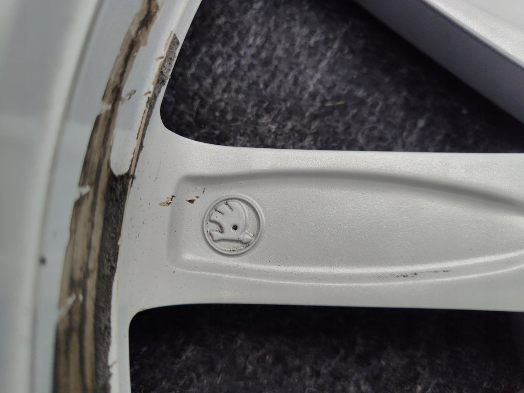 1x Alufelge 16 Zoll 6.0" 5x100 38ET Glanz Silber 657601025B Skoda Scala FEL2515808354wq