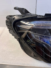 Laden Sie das Bild in den Galerie-Viewer, Frontscheinwerfer Mercedes-Benz Gle A1679065608 LED Rechts Headlight