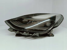 Laden Sie das Bild in den Galerie-Viewer, Frontscheinwerfer Mercedes-Benz Model 3 151495200C Links Scheinwerfer Headlight SCH3136469968ga