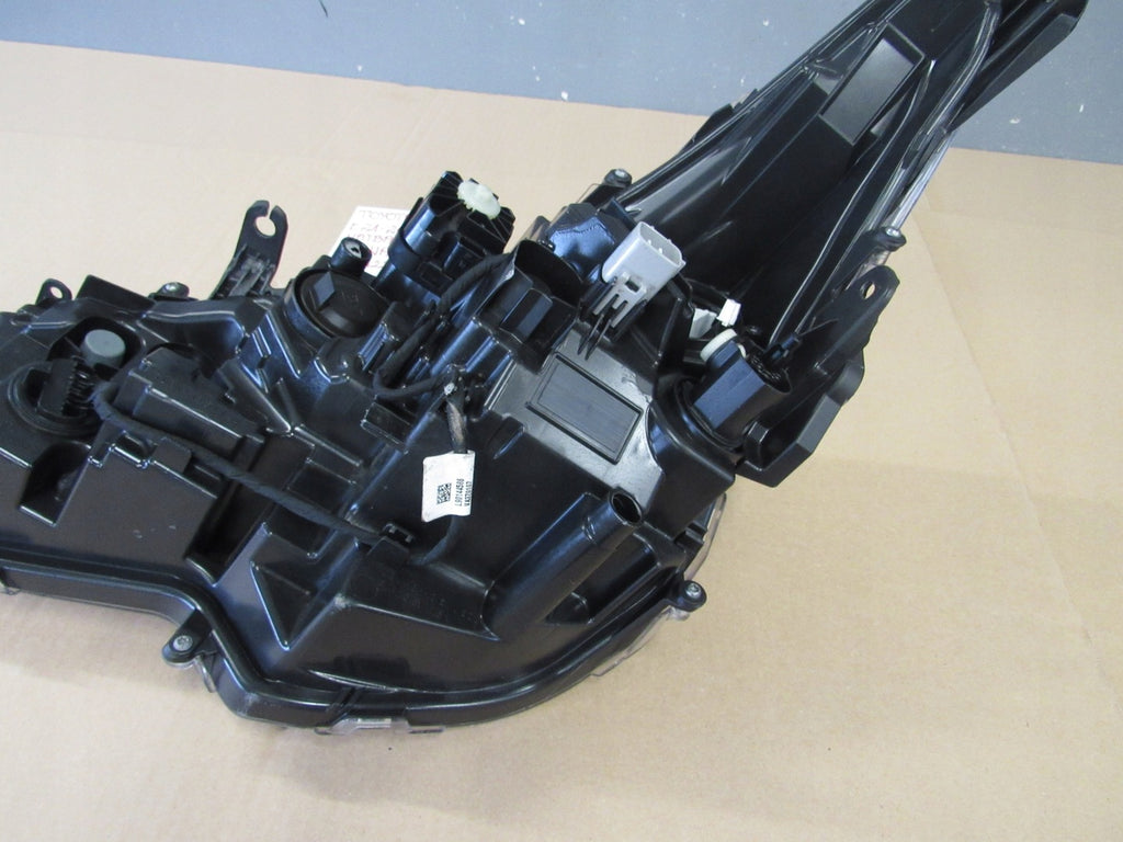 Frontscheinwerfer Toyota Corolla 2118-23 Rechts Scheinwerfer Headlight SCH6699343469gv