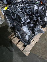 Laden Sie das Bild in den Galerie-Viewer, Motor Audi A4 B9 DETA 2.0 TDI 190PS 140kW 111TKm 2016 Diesel Engine Unkomplett