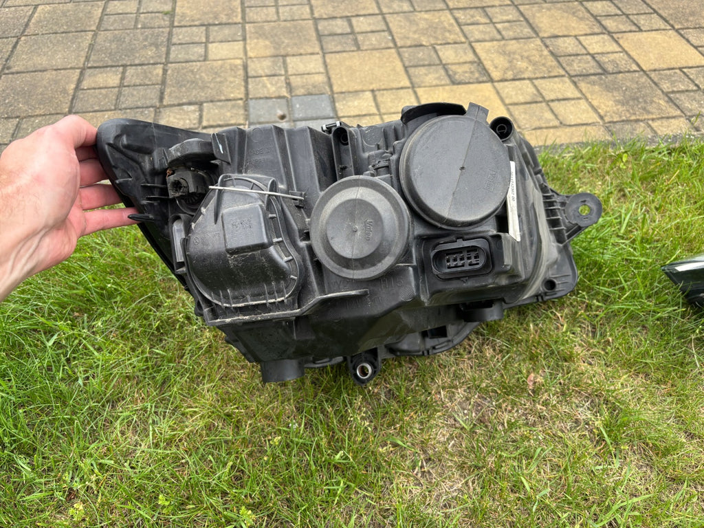 Frontscheinwerfer VW T6 7L1941006B 7L1941005 85122000 Ein Satz Headlight SCH1635972294pa