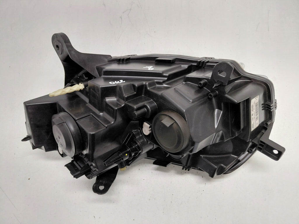 Frontscheinwerfer Dacia Logan Sandero II 260108435R Rechts Headlight SCH9464712286hz