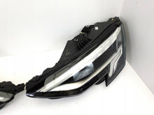 Laden Sie das Bild in den Galerie-Viewer, Frontscheinwerfer Audi A3 8Y0941034 8Y0941033 Full LED Rechts oder Links SCH4159551036nv