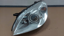 Laden Sie das Bild in den Galerie-Viewer, Frontscheinwerfer Mercedes-Benz W245 W169 A1698208361 A1698209826 Xenon Links SCH1776851994jj