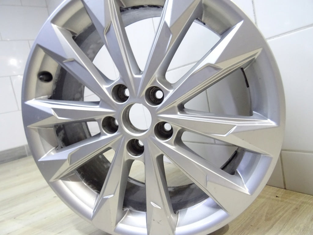 1x Alufelge 18 Zoll 7.0" 5x112 43ET Glanz Silber 83A601025G Audi Q3 Rim Wheel FEL1499554167rs