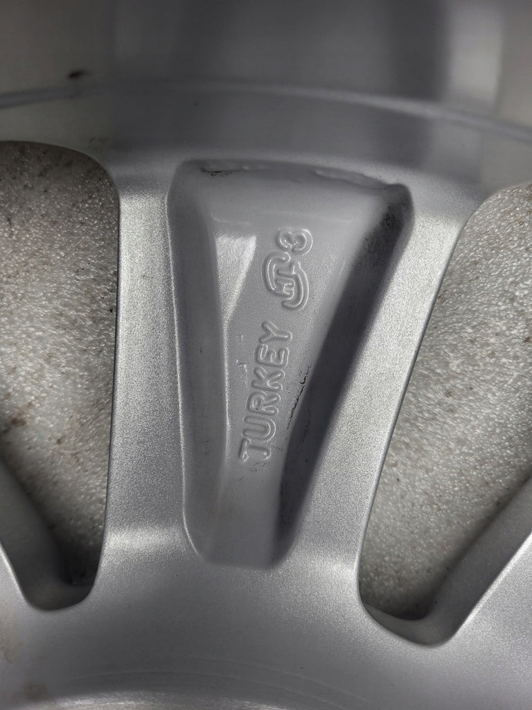 1x Alufelge 16 Zoll 6.5" 5x114.3 45ET Glanz Silber 426110DK50 Toyota Yaris Cross FEL5010189840og