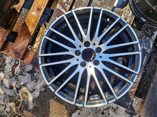Load image into Gallery viewer, 1x Alufelge 18 Zoll 8.5" 5x112 52ET Glanz Schwarz A2064015000 Mercedes-Benz W206 FEL9350566327ke