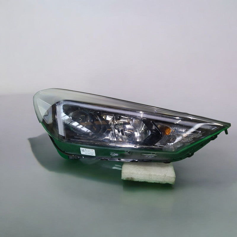 Frontscheinwerfer Hyundai Tucson 92102D7500 Rechts Scheinwerfer Headlight