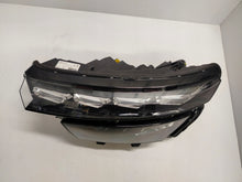 Laden Sie das Bild in den Galerie-Viewer, Frontscheinwerfer Skoda Kamiq 658941015F 658941016D Full LED Rechts oder Links SCH1819570036fa