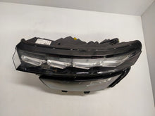 Laden Sie das Bild in den Galerie-Viewer, Frontscheinwerfer Skoda Kamiq 658941015F 658941016D Full LED Ein Satz Headlight SCH1819570036fa