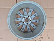 Load image into Gallery viewer, 1x Alufelge 16 Zoll 6.5" 5x114.3 45ET Toyota Corolla Rim Wheel FEL9089860943uy
