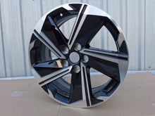 Laden Sie das Bild in den Galerie-Viewer, 1x Alufelge 18 Zoll 7.0&quot; 5x114.3 38ET 4250G472 Mitsubishi Eclipse Cross