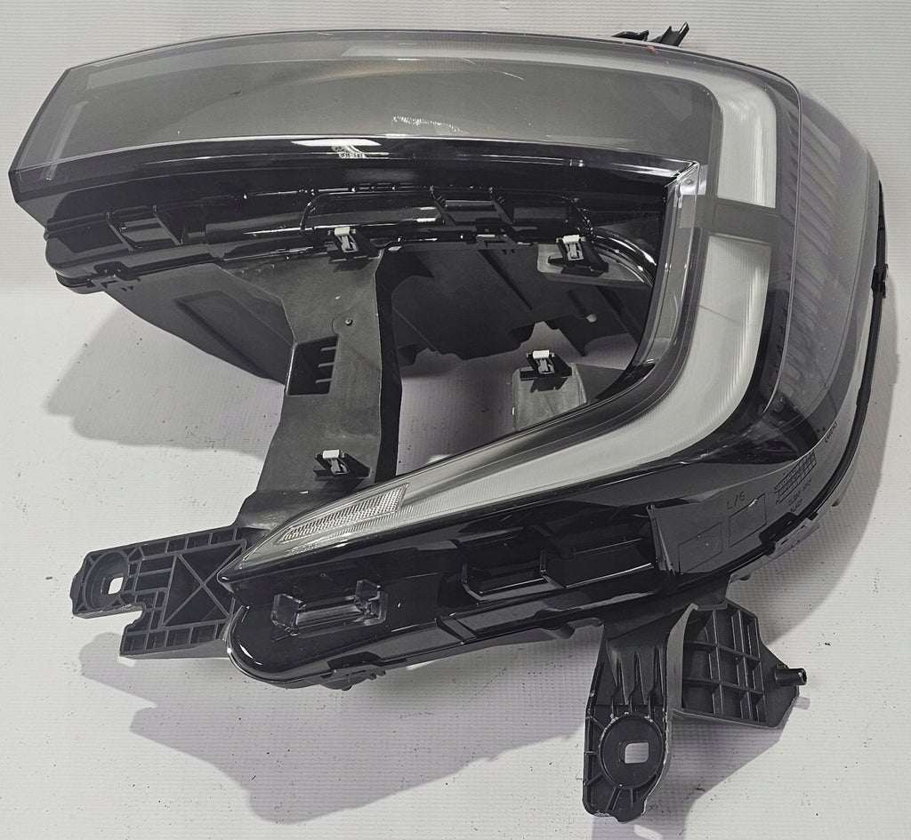 Frontscheinwerfer Nissan Interstar Master III 260609073R Links Headlight SCH4452047021oh