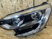 Laden Sie das Bild in den Galerie-Viewer, Frontscheinwerfer Renault Megane IV 260603157R Links Scheinwerfer Headlight SCH8186438686ld