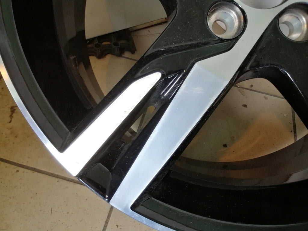 1x Alufelge 18 Zoll 7.5" 5x108 50 5ET Glanz Schwarz 31445812 Volvo Xc40 FEL8295208991tk