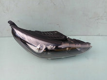 Laden Sie das Bild in den Galerie-Viewer, Frontscheinwerfer Hyundai I30 III 92102-G4XXX LED Rechts Scheinwerfer Headlight SCH3535501250bg