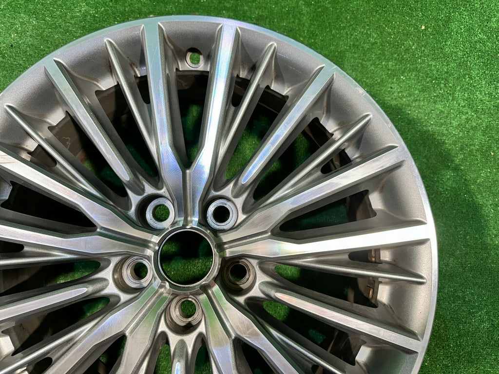 1x Alufelge 18 Zoll 7.0" 5x114.3 38ET Mitsubishi Outlander Rim Wheel