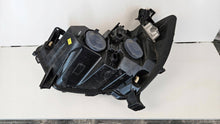 Load image into Gallery viewer, Frontscheinwerfer Renault Master III 260105567R4CAR Rechts Headlight SCH2605535443ce