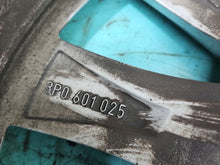 Load image into Gallery viewer, 1x Alufelge 16 Zoll 7.0" 5x112 43ET 3P0601025 Skoda Superb I Rim Wheel FEL8426860051sb