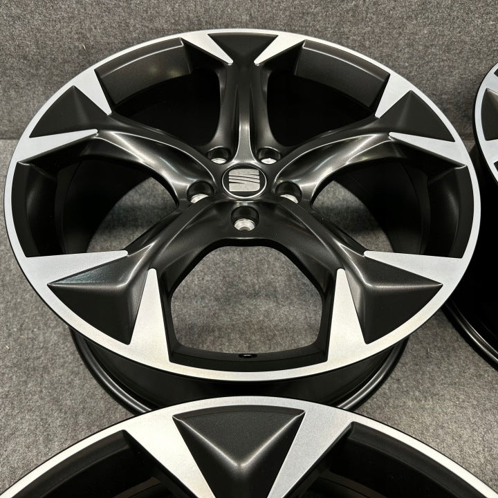 4x Alufelge 19 Zoll 8.0" 5x112 40ET 5FF601025E Cupra Formentor Rim Wheel FEL7480722522za