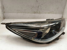 Laden Sie das Bild in den Galerie-Viewer, Frontscheinwerfer Kia Rio IV 92102H8 Rechts Scheinwerfer Headlight SCH9711067948gl