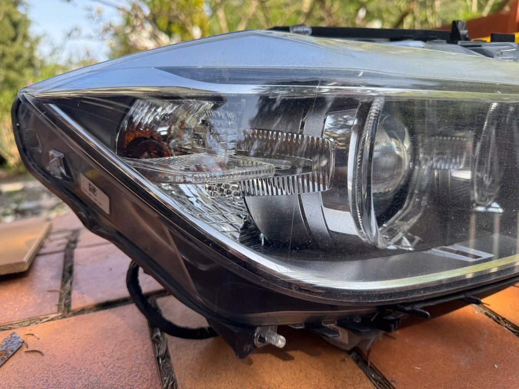 Frontscheinwerfer BMW 3 F30 F31 2X98532366 Rechts Scheinwerfer Headlight SCH2460117673yy