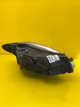 Laden Sie das Bild in den Galerie-Viewer, Frontscheinwerfer Mercedes-Benz W221 A2218202561 Xenon Links Headlight SCH5342830235yv
