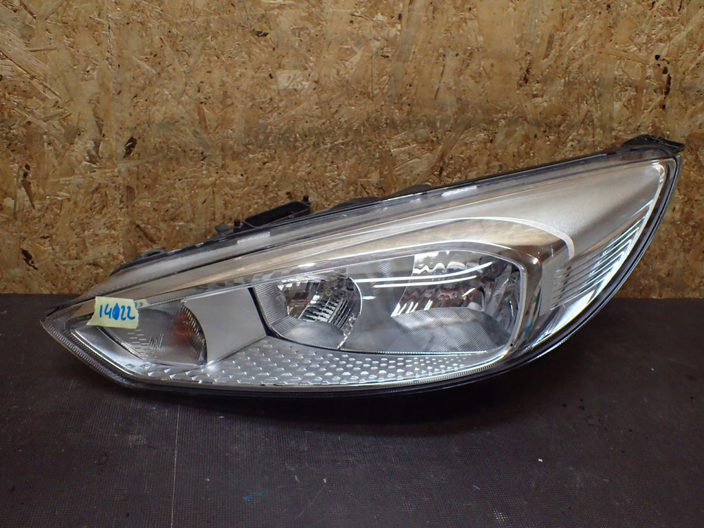 Frontscheinwerfer Ford Focus F1EB-13W030-AD Links Scheinwerfer Headlight SCH3354876713mc