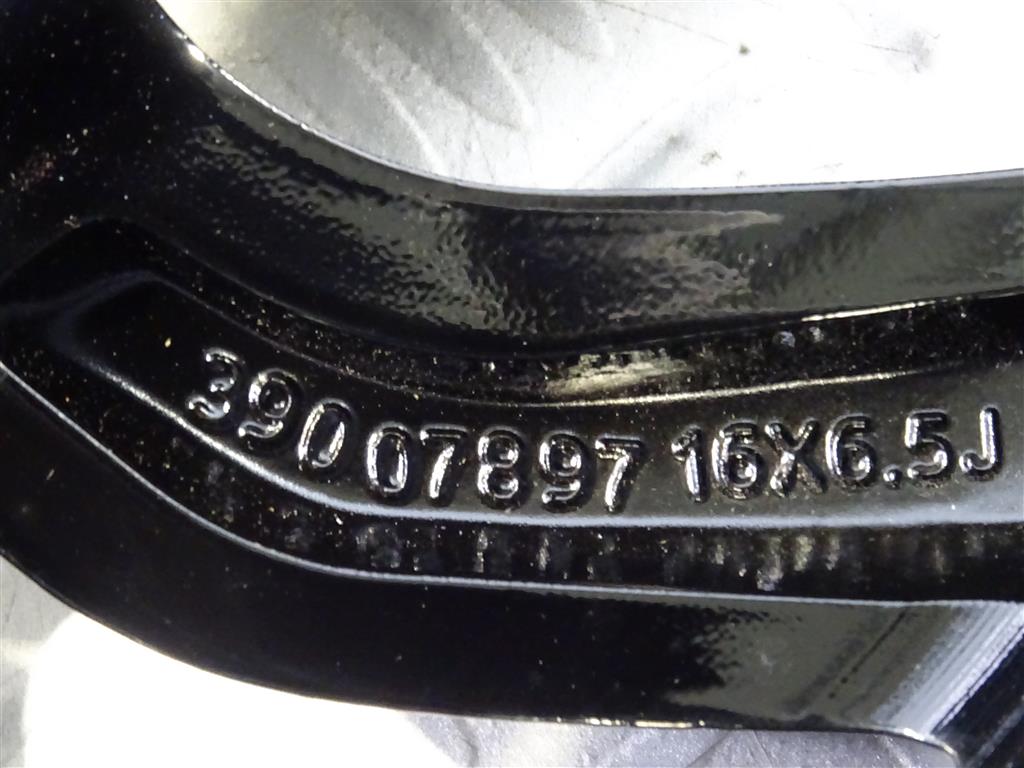 1x Alufelge 16 Zoll 6.5" 4x108 20ET Glanz Silber 39007897 Opel Crossland X FEL6874967101sf