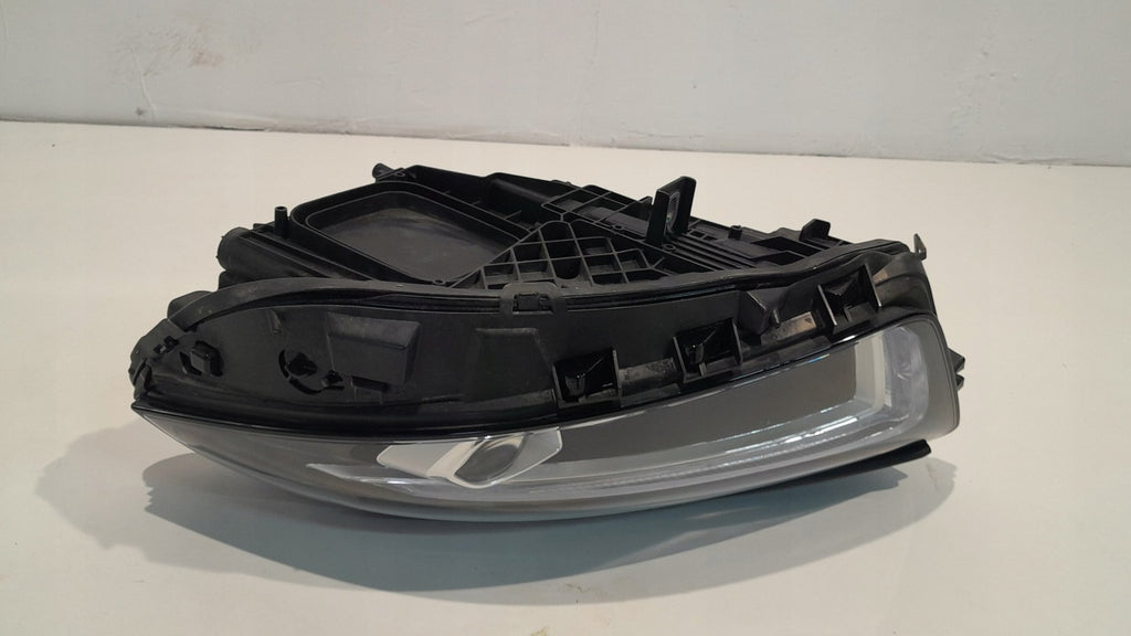 Frontscheinwerfer Mercedes-Benz W177 A1779062700 LED Rechts oder Links SCH5623543778cq