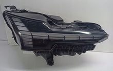 Load image into Gallery viewer, Frontscheinwerfer Volvo 80000628 Rechts Scheinwerfer Headlight SCH7206499621hk