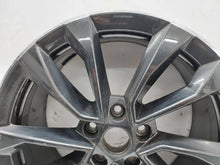 Laden Sie das Bild in den Galerie-Viewer, 1x Alufelge 18 Zoll 7.0&quot; 5x112 45ET 57A601025AD Skoda Karoq Rim Wheel
