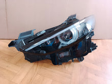 Laden Sie das Bild in den Galerie-Viewer, Frontscheinwerfer Mazda 3 Bp BHRB-67890 Links Scheinwerfer Headlight SCH6167413559gq