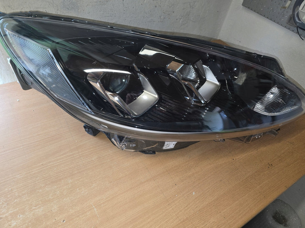 Frontscheinwerfer Ford Kuga III LV4B-13W029-AK 4B-13W029-AK LED Rechts Headlight SCH6761531545mf