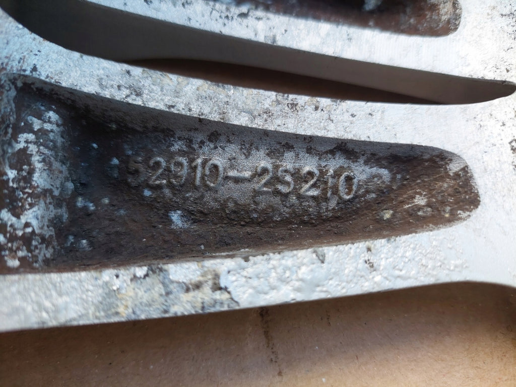 1x Alufelge 17 Zoll 6.5" 5x114.3 48ET Silber 52910-2S210 Hyundai Tucson FEL6655163795wy